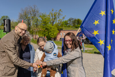 21 lat Polski w Unii Europejskiej. Wciągnięcie flagi