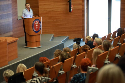 75-lecie Szkoły Podstawowej nr 90 z udziałem wiceprezydent Gdańska Moniki Chabior