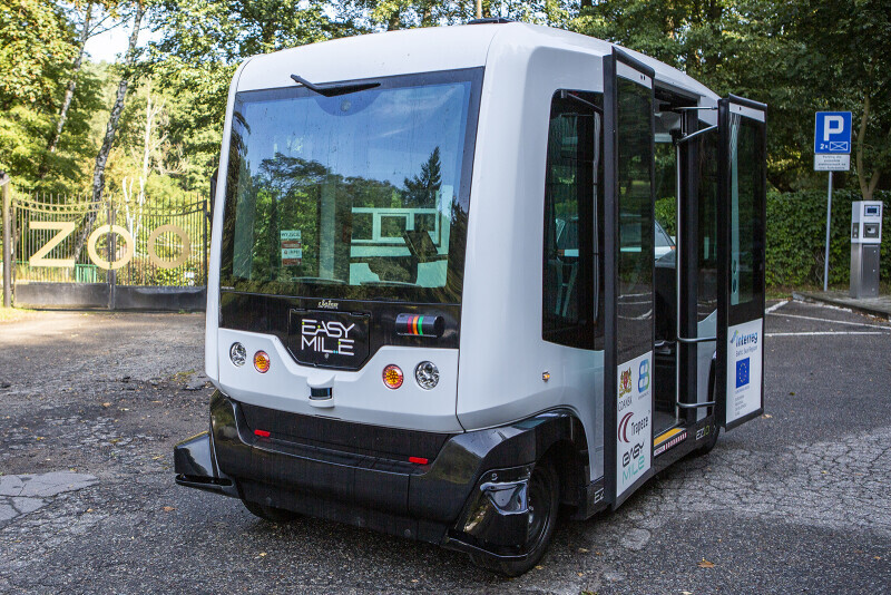 Zdjęcie Autonomiczny autobus w ZOO 4