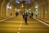 Biegacze w tunelu pod Martwą Wisłą