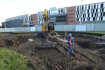 Budowa ogrodu deszczowego przy ul. 3 Maja.