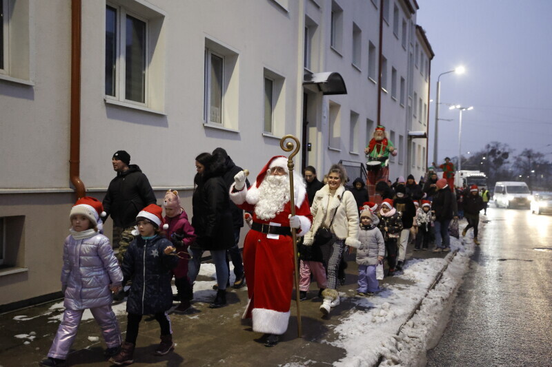 Zdjęcie Choinka dzielnicowa Nowy Port 1