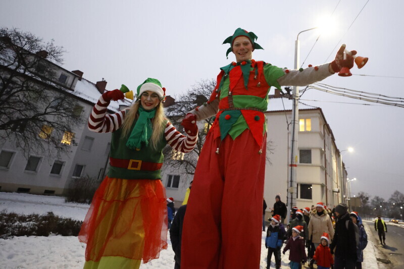 Zdjęcie Choinka dzielnicowa Nowy Port 4