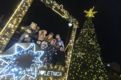 Choinka dzielnicowa w Letnicy