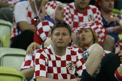 Chorwaci i Hiszpanie na stadionie