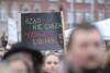 Czarny Poniedziałek Protest Pod pomnikiem Poległych Stoczniowców