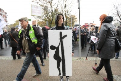 Czarny Protest pod siedzibą NSZZ Solidarność