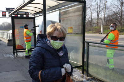 Dezynfekcja i mycie wiat przystankowych w Gdańsku