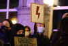 Drugi dzień protestów przeciwko zaostrzeniu prawa antyaborcyjnego