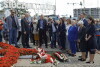 Gdańskie Święto Wolności. Złożenie kwiatów pod Pomnikiem Poległych Stoczniowców i Otwarcie Bramy nr 2.