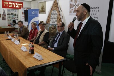 Gwoździec. Re!konstrukcja