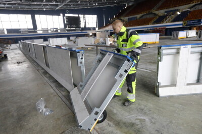 Hala Olivia montaż nowych band