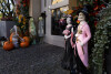 Halloweenowe dekoracje na ulicach miasta