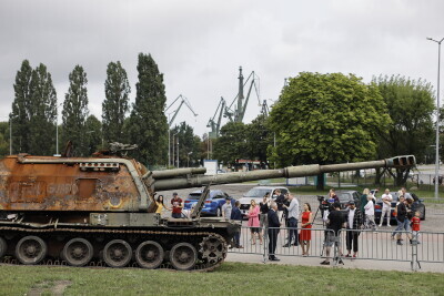 Inauguracja wystawy plenerowej „Za wolność waszą i naszą”.