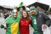 Irlandczycy i Hiszpanie w drodze na stadion