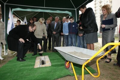 Kamień węgielny pod budowę boiska w SP nr 4