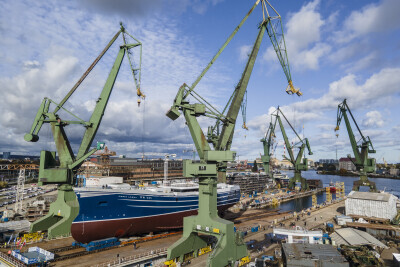 Karstensen Shipyard Poland. Wodowanie statku rybackiego Chris Andra