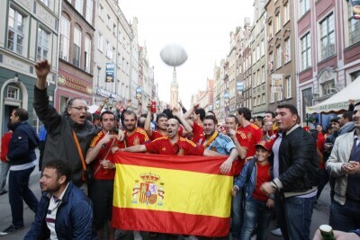 Kibice na Głównym Mieście