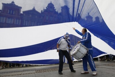 Kibice na Głównym Mieście w Gdańsku przed ćwierćfinałem