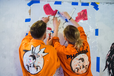 Malowanie muralu z Iwoną Zając