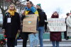 Manifestacja poparcia dla Ukrainy zaatakowanej przez Rosję.