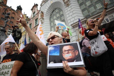 Manifestacja w obronie wolnych mediów.