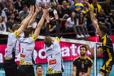 Mecz siatkówki Lotos Trefl Gdańsk - PGE Skra Bełchatów