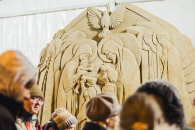 Międzywyznaniowa Wigilia Oliwska i odsłonięcie szopki z piasku