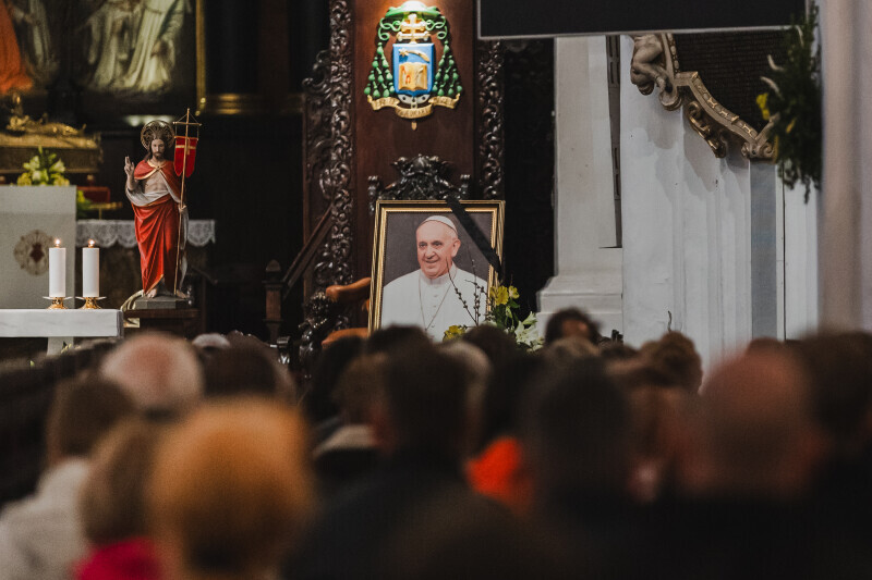 Zdjęcie Msza św. dziękczynna za zmarłego papieża Franciszka 2
