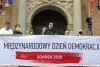 Na przedprożu Ratusza Głównego Miasta odbył się Wiec Demokracji