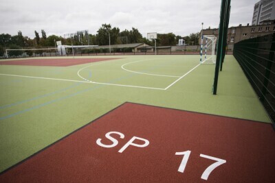 Nowe boisko przy SP 17
