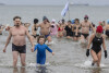Noworoczna kąpiel Gdańskich Morsów