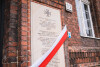 Odsłonięcie odnowionych tablic upamiętniających obrońców Poczty Polskiej 