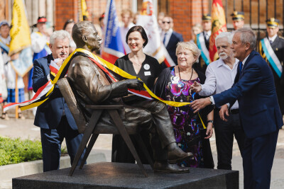 Odsłonięcie pomnika Lecha Bądkowskiego