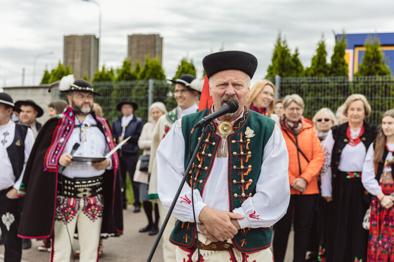 Zdjęcie Odsłonięcie tablicy na rondzie Związku Podhalan 6