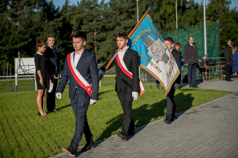 Zdjęcie Otwarcie boiska przy ZKPiG nr 21 4