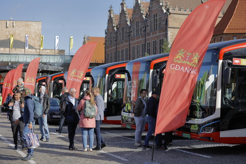 Zdjęcie Piknik rodzinny – powitanie autobusów elektrycznych w Gdańsku. 11