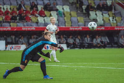 Piłka nożna kobiet: Eliminacje do MŚ: Polska - Belgia