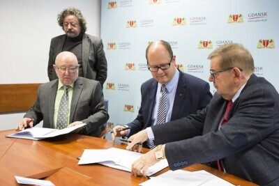 Podpisanie umowy na budowę linii tramwajowej w ul. Bulońskiej