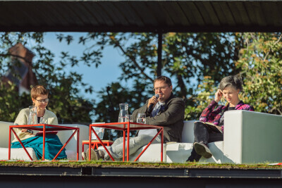 Polka ateistka kontra Polak katolik