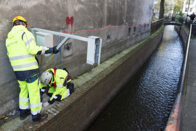 Potok Strzyża - montaż urządzenia pomiarowego