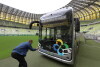 Prezentacja autobusu o napędzie wodorowym na stadionie Polsat Plus Arena.
