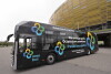 Prezentacja autobusu o napędzie wodorowym na stadionie Polsat Plus Arena.