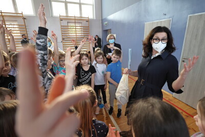 Prezydent Gdańska Aleksandra Dulkiewicz odwiedziła Szkołę Podstawową nr. 58 podczas ferii.