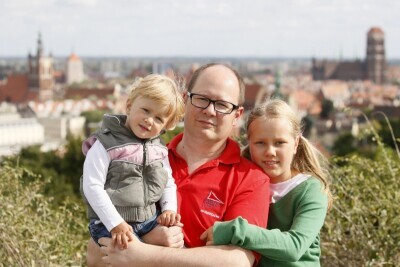 Prezydent Gdańska Paweł Adamowicz z córkami