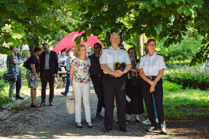Zdjęcie Prezydent Gdańska z mieszkańcami Aniołek przy jednym stole 3