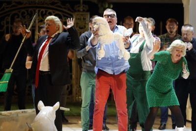 Próba medialna opery Cyrulik Sewilski