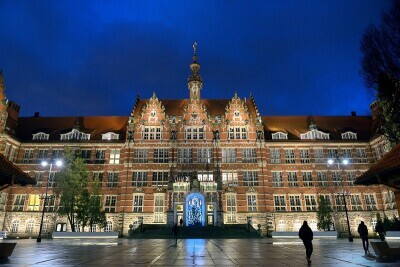 Przebudowana strefa wejściowa PG