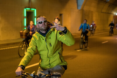 Przejazd rowerowy rok po otwarciu tunelu pod Martwą Wisłą