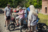 Przejazd seniorów trójkołowcami